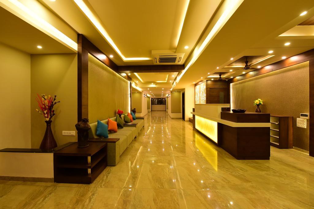 Hotel Opulence Nadiad Exterior photo